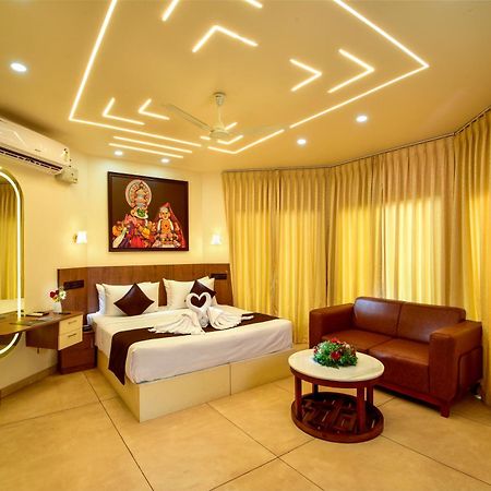 Krishnatheeram Ayur Holy Beach Resorts Varkala Eksteriør billede